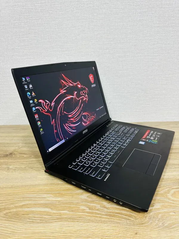 MSI Core i7-8 Ядерный GTX1050Ti Мощный, Игровой с Большим 17 экраном 4 MSI Core i7-8 Ядерный GTX1050Ti Мощный, Игровой с Большим 17 экраном 4