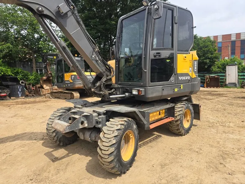 Volvo 60E pro sotilad 67000$ 2020 yil