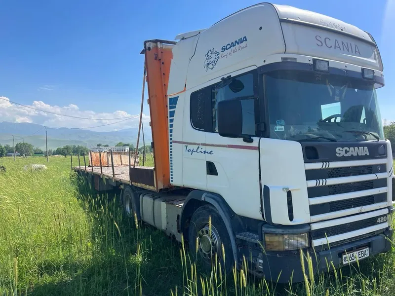 SCANIA R124L yuk tortuvchi 2001 yil 1 SCANIA R124L yuk tortuvchi 2001 yil 1