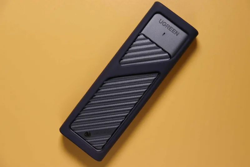 NVMe SSD uchun кейс (boks) Ugreen 5