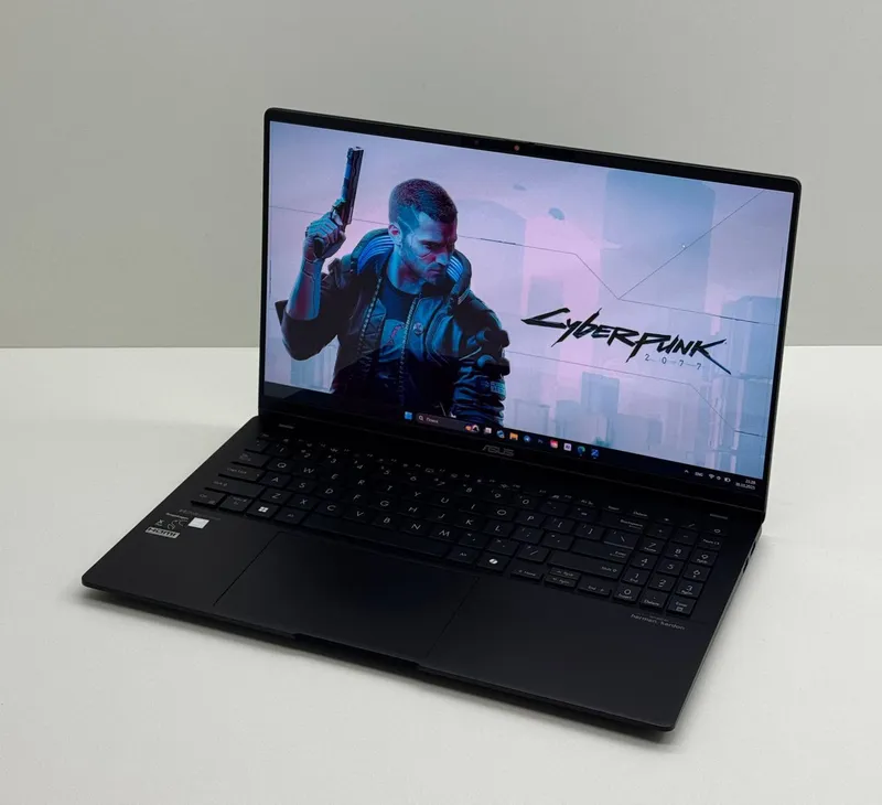 Asus VivoBook 15S — Snapdragon X Plus X1P42100 — фото 3