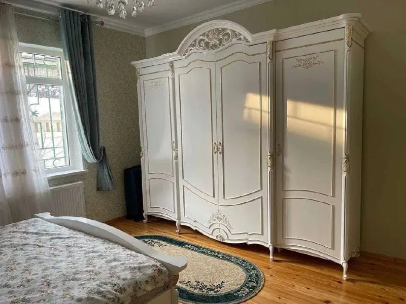 5-комнатная квартира, 200 м2, Мирзо-Улугбек 6