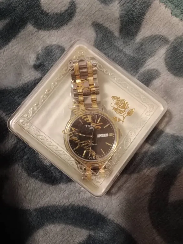 Продаются оригинальные часы Tissot Automatic. 3 Продаются оригинальные часы Tissot Automatic. 3