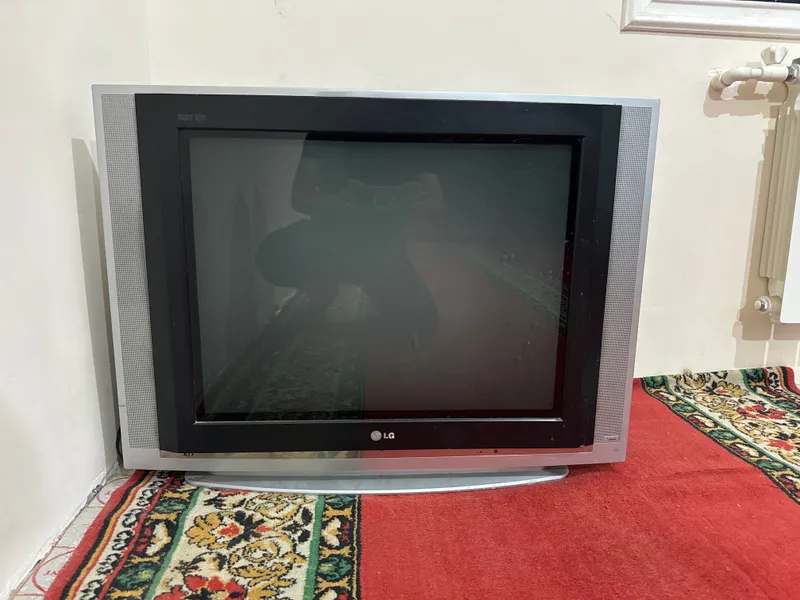 LG телевизор (29FS2AL) LG телевизор (29FS2AL)