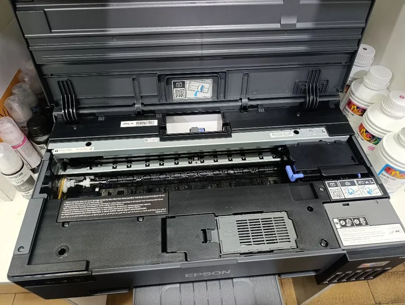 Printer EPSON L18050 Sotiladi 3 Printer EPSON L18050 Sotiladi 3