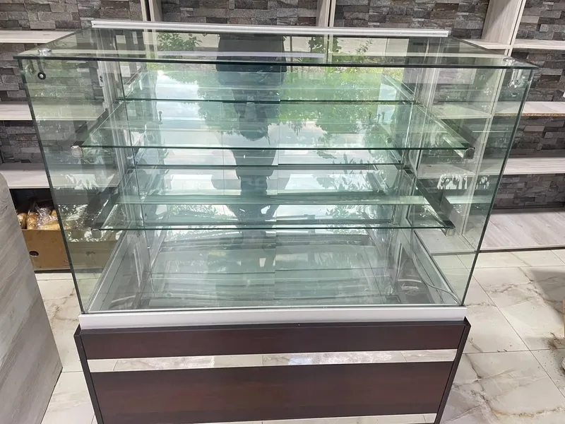 Shisha vitrina / magazin uchun polkalar sotiladi 2ta bor — фото 2