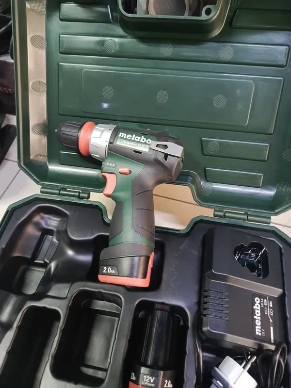 Шруповерт metabo powermax 12v 3 Шруповерт metabo powermax 12v 3