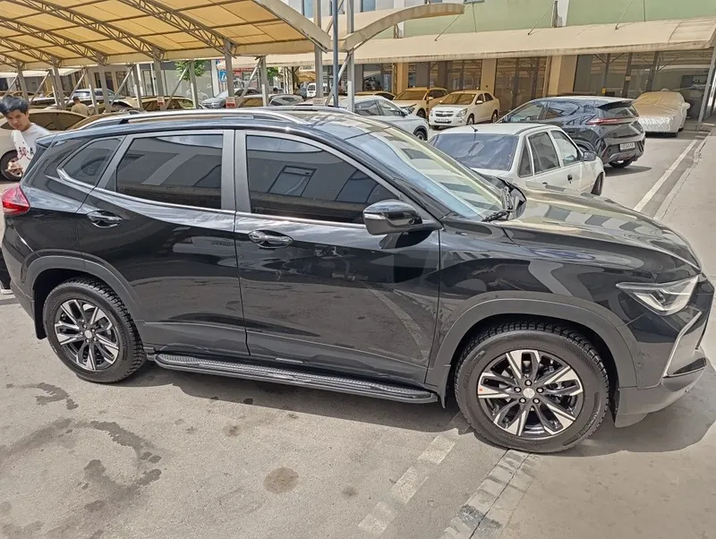 Tracker 2 Premier 2022 Full Qora Toza Navarotlari bilan boshiga 750$ 3 Tracker 2 Premier 2022 Full Qora Toza Navarotlari bilan boshiga 750$ 3