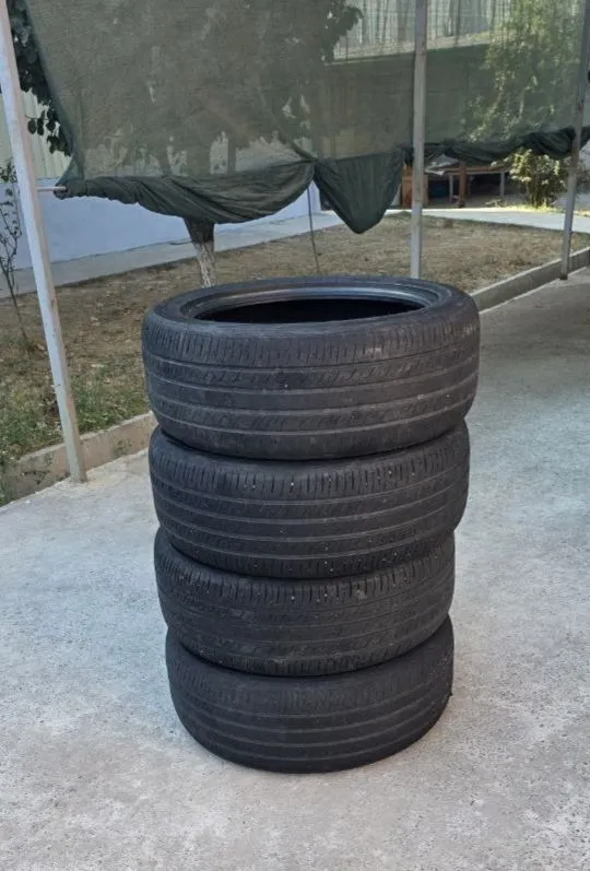 Срочно Продаётся АвтоШины BVD (б/у)