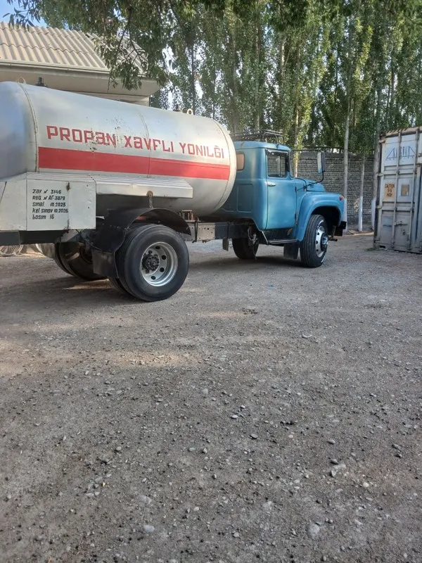 Zil 130 gazavoz sotiladi 2 Zil 130 gazavoz sotiladi 2
