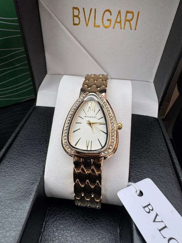 Женские часы Bvlgari, в подарочном каропке, на 8 марта — фото 4