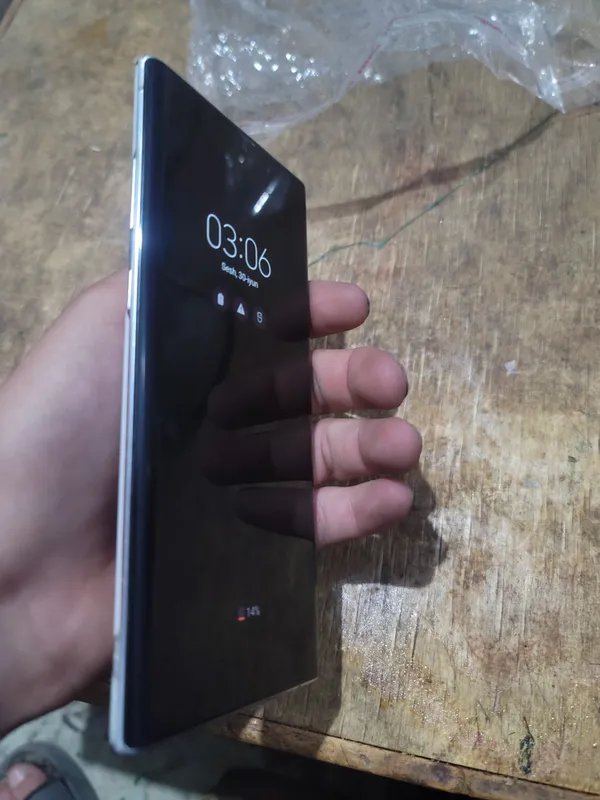 samsung not 10 +5G 256/12 aybi rasmda — фото 4