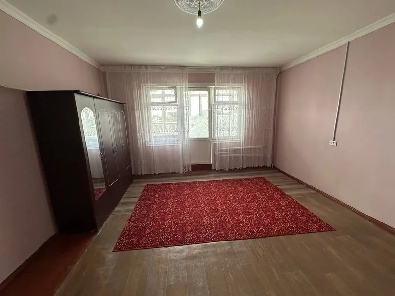 Arenda kvartira Yashnabod tumani Kadishva bozor oldida 1xona 2xona qil 1