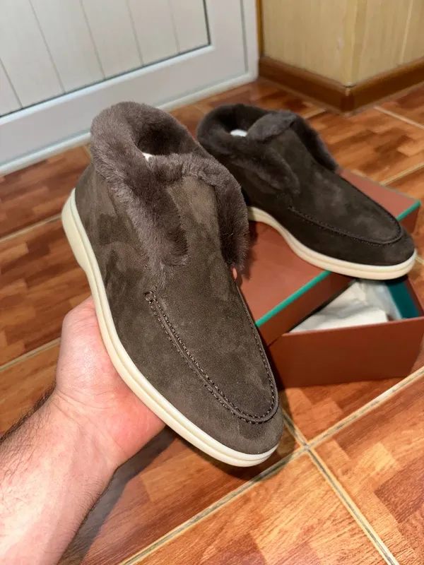 LORO PIANA OPEN WALK WOOL