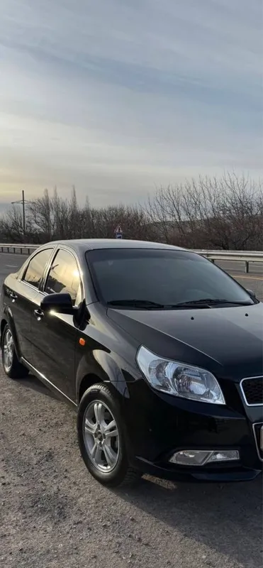 Nexia 3 evro qora