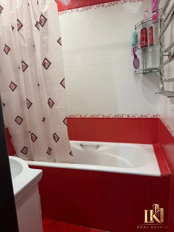 Yevrota’mirli, mebel va texnikali 4 xonali kvartira sotiladi (Novza metrosi) 6