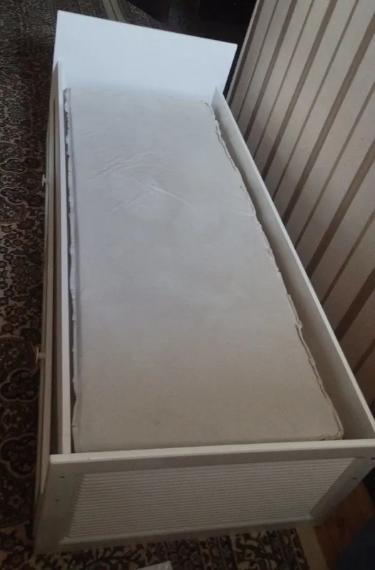 Продам крават новый адрес шехонча 2 Продам крават новый адрес шехонча 2