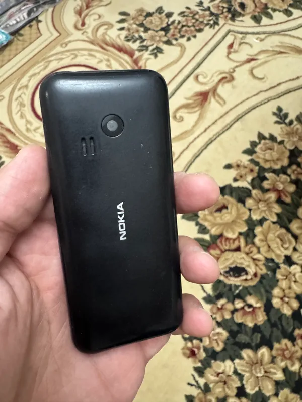 Nokia 222 сотилади. 4 Nokia 222 сотилади. 4