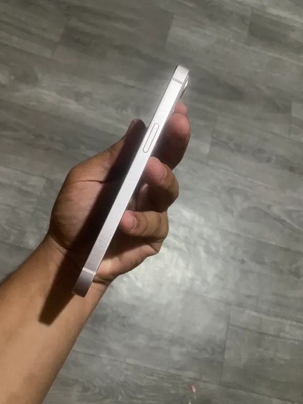 Память 128, yomks 85, fes tru, состояние: iCloud заблокирован 1 Память 128, yomks 85, fes tru, состояние: iCloud заблокирован 1
