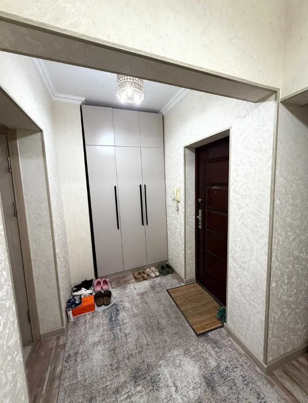 3-комнатная квартира, 72 м², Мирабод 5