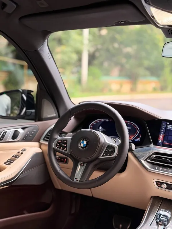 Bmw x5 xDrive40i — фото 2