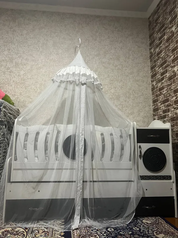 Yangi holatda bolalar krovatı (transformer)+matras 2