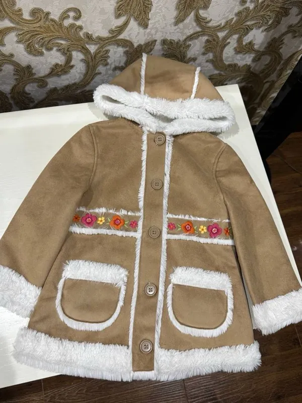 Детская Дубленка Gymboree, б/у, в хорошем состоянии