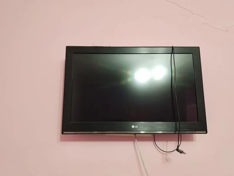 Телевизор LG в идеальном состоянии Телевизор LG в идеальном состоянии