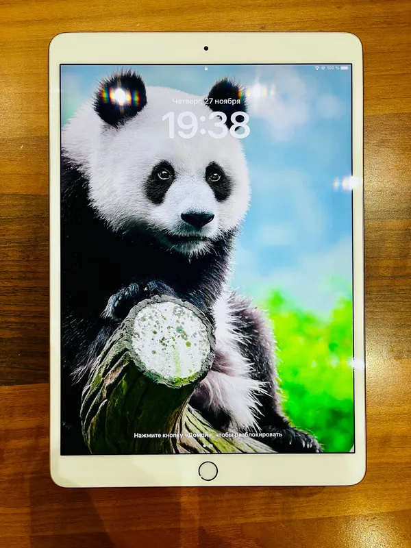Планшет iPad Air 3