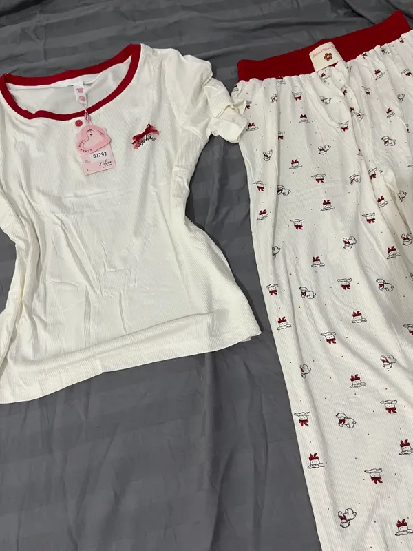 Pijama 5 Pijama 5