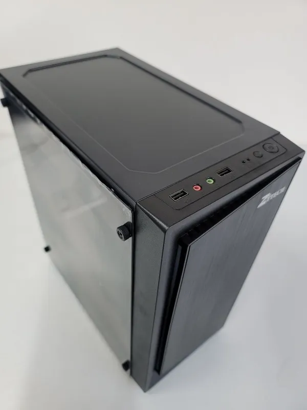 ZTTECH Y12 RGB CASE 4 ZTTECH Y12 RGB CASE 4