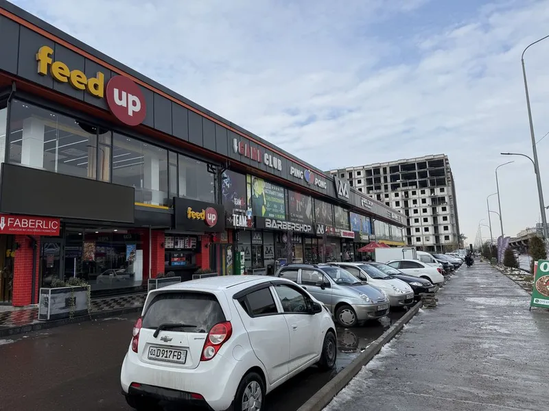 Продается нежилое здание 700 м² в Янги Хаётском районе 3