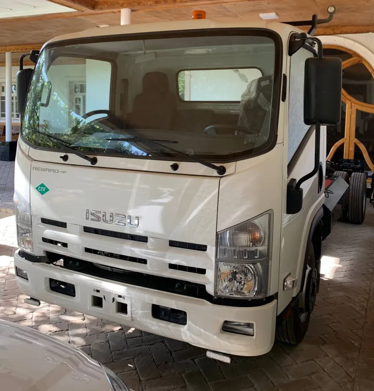 Isuzu NPR 82 L CNG shassi Исузу СНГ 82 1 Isuzu NPR 82 L CNG shassi Исузу СНГ 82 1