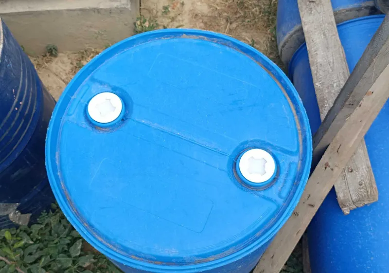 Plastmassa va Temir Bochkalar Sotiladi 4