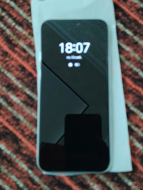 Honor 400 lite karopka dakement 2