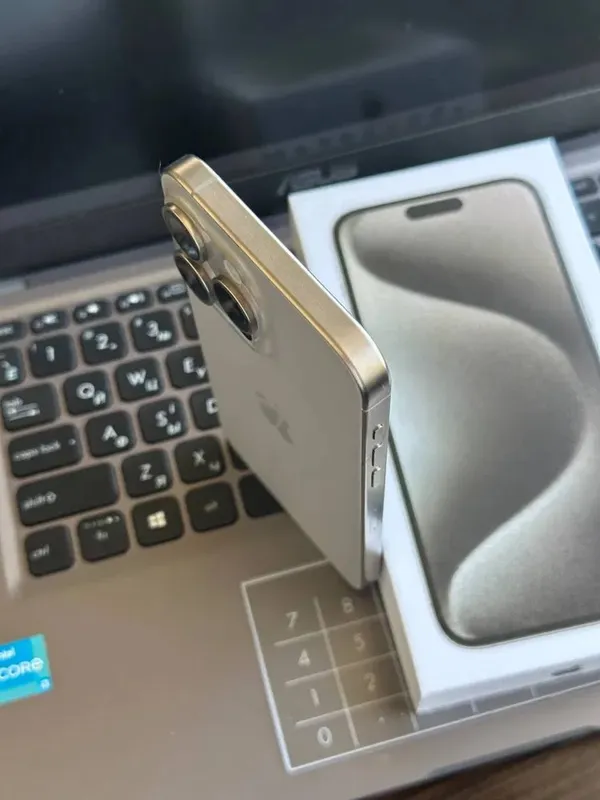 Идеальный 𝐢𝐏𝐡𝐨𝐧𝐞 𝟏𝟓 𝐏𝐫𝐨 𝐌𝐚𝐱 simkarta+esim 256 GB — фото 4