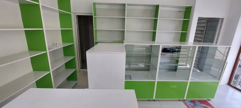 Продаётся мебель для аптеки 3 Продаётся мебель для аптеки 3