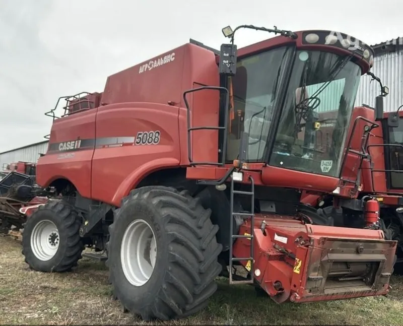 Комбайн кейс 5088 1