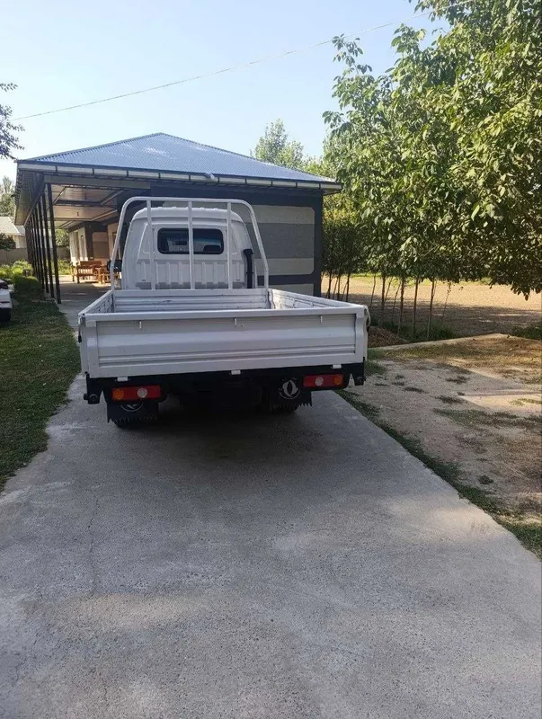 Грузовой автомобиль Dong Feng 5 Грузовой автомобиль Dong Feng 5