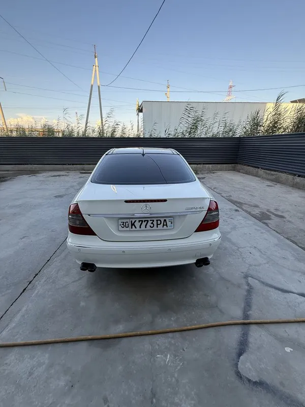 Mercedes benz W211 3 Mercedes benz W211 3