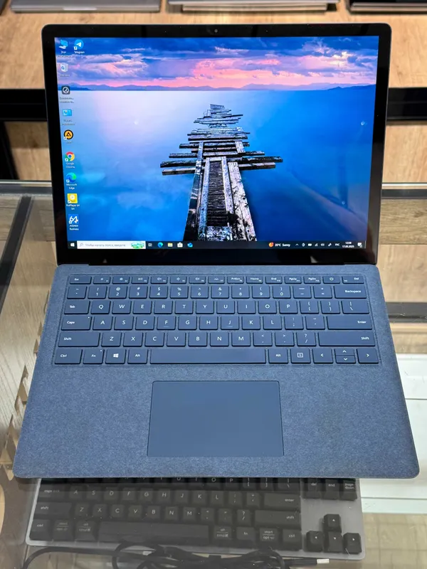 MICROSOFT SURFACE 2 Intel CORE i7-8650U 16 GB, 512 SSD, sensorli 2 MICROSOFT SURFACE 2 Intel CORE i7-8650U 16 GB, 512 SSD, sensorli 2