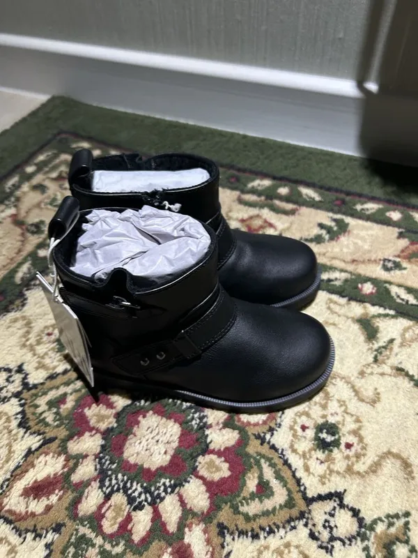 Детские ботинки ZARA 1 Детские ботинки ZARA 1