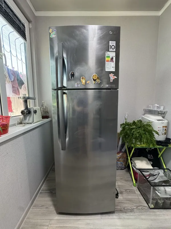 Продам холодильник LG No Frost 1