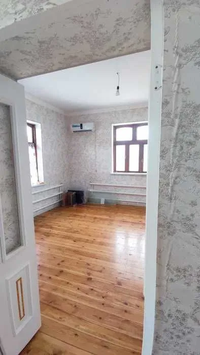 ID:MA260012 Срочно сдаётся дом 11сотки 3 комнаты. Бектемир 1