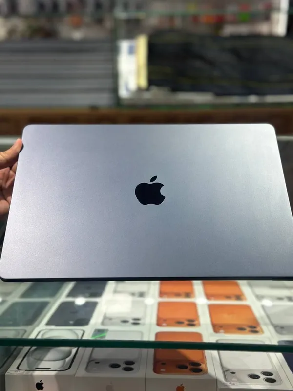 Mackbook air m5 15inch 16/512 5 Mackbook air m5 15inch 16/512 5