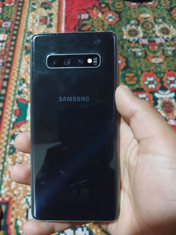 Samsung A10 plus, проблема в экране — экран разбит 1