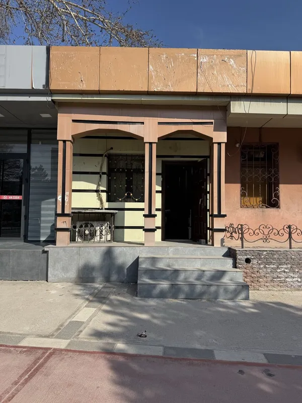 Срочно. Свое нежилое помещение. Вдоль дороги Амир Темур. Шахристан. 2