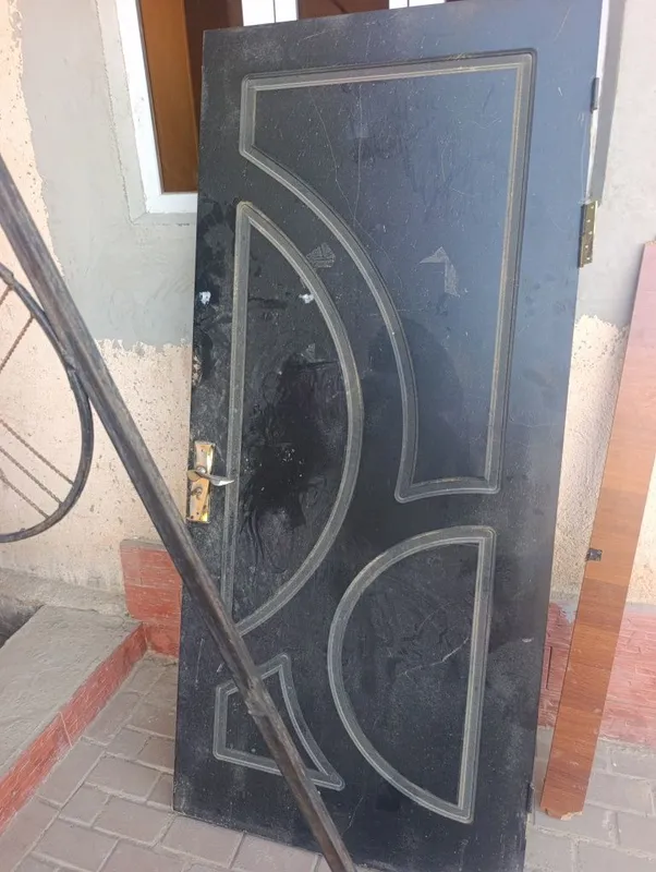 ishlatilgan ishik derazalar sotiladi arzon narhda 2