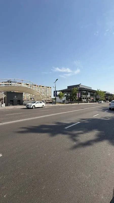 Продается Нежилое Помещение 881 м2 ул.Байналминал, кафе Бон, B&B 2