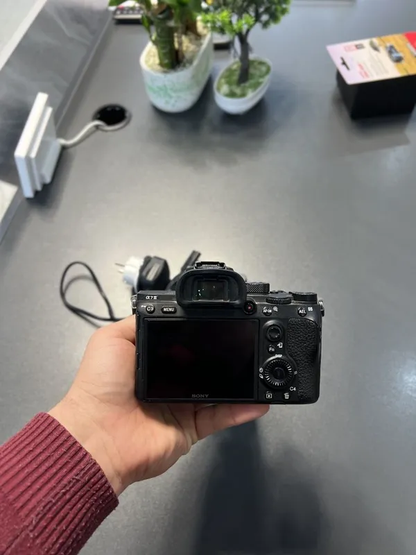 Sony Alpha 16–35 с широкоугольным объективом, готовый комплект 4